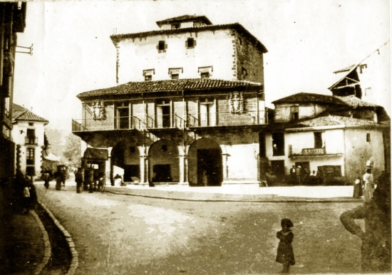 Casa-torre de los Vélez-Cachupín