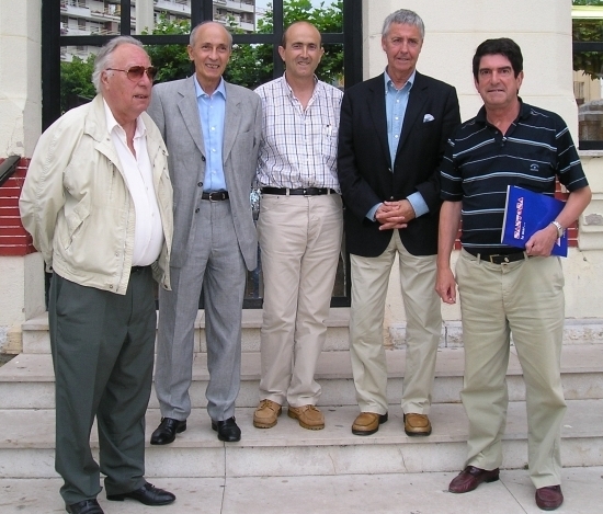 Participantes en la charla-debate &laquo;Quién se comió la ballena&raquo;